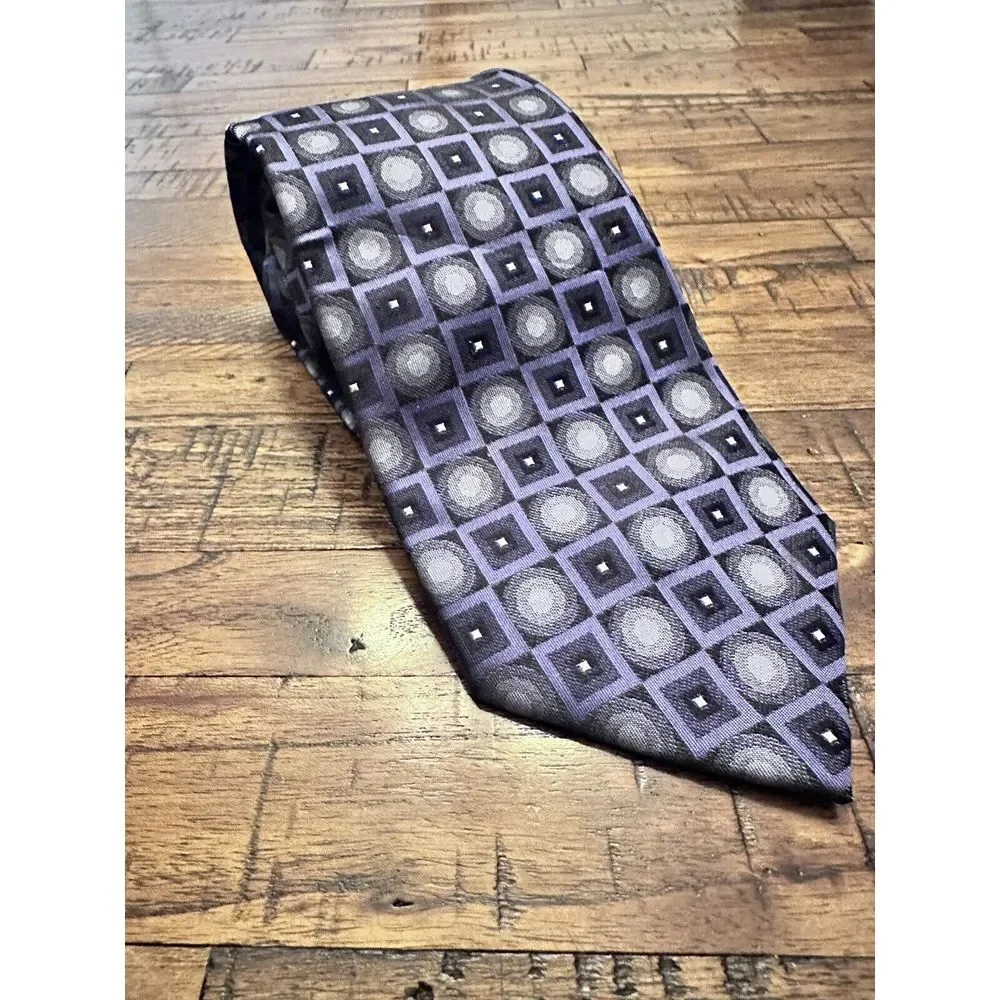 Chereskin Mens Tie 100% Silk Stain Resistant Circle‎ Square Pattern